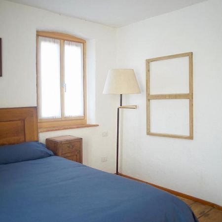 La Casa Altrui- Camere E Zona Relax Con Giardino กอเรโด ภายนอก รูปภาพ