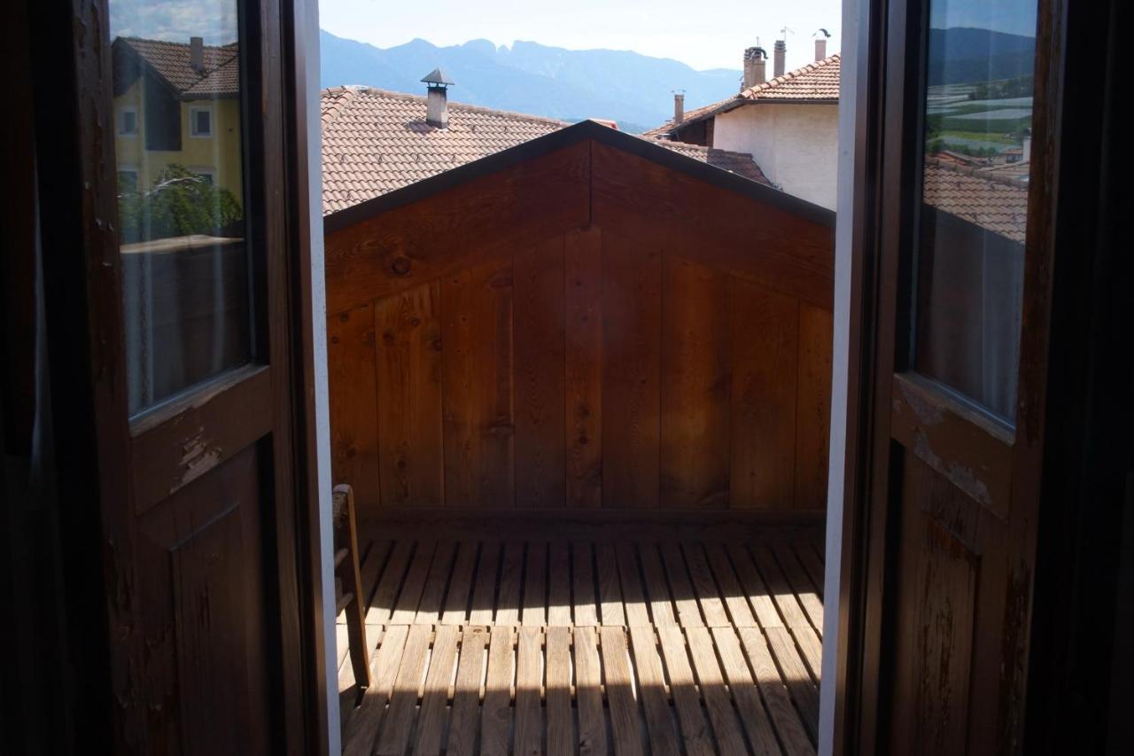 La Casa Altrui- Camere E Zona Relax Con Giardino กอเรโด ภายนอก รูปภาพ