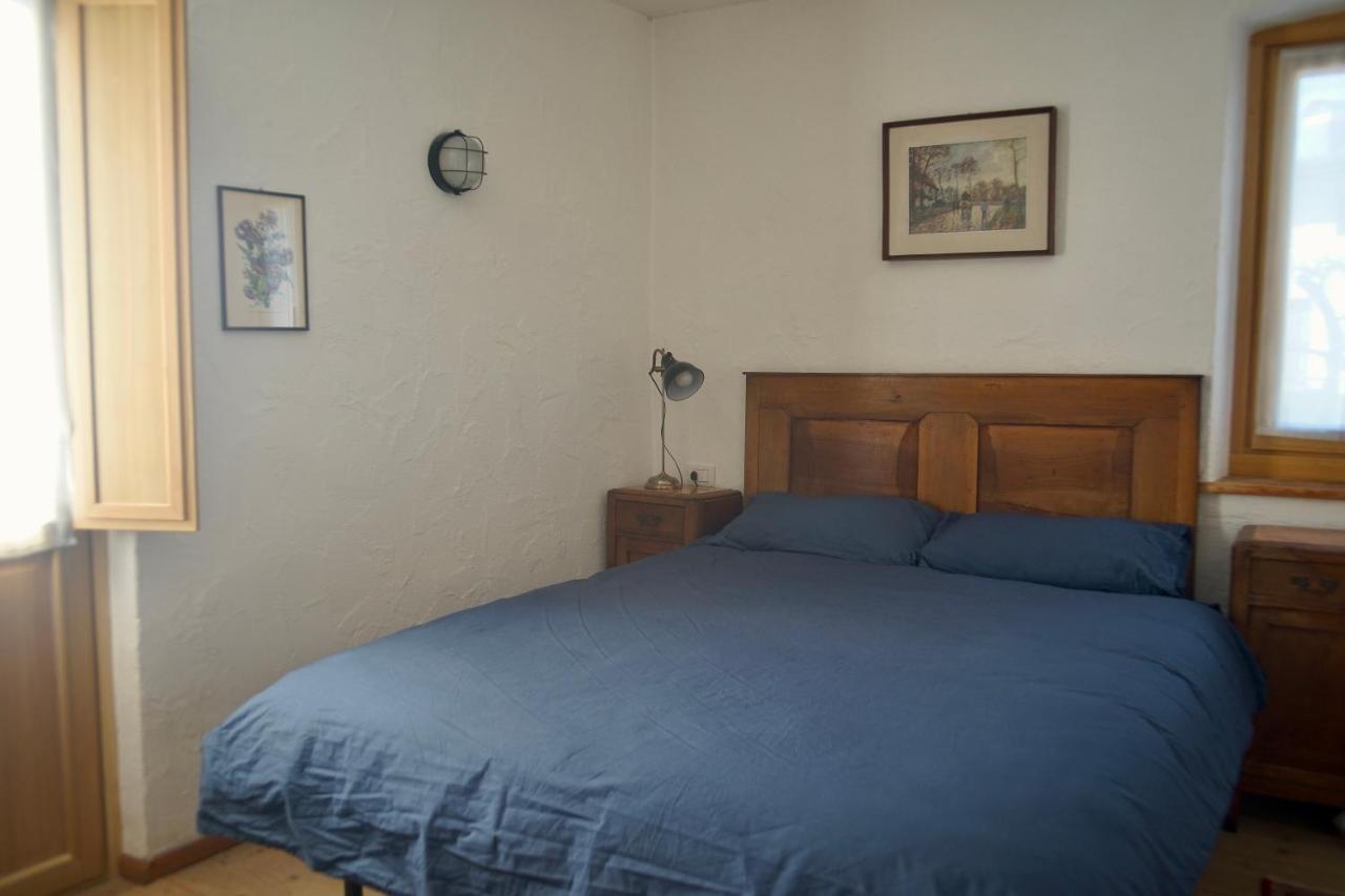 La Casa Altrui- Camere E Zona Relax Con Giardino กอเรโด ภายนอก รูปภาพ