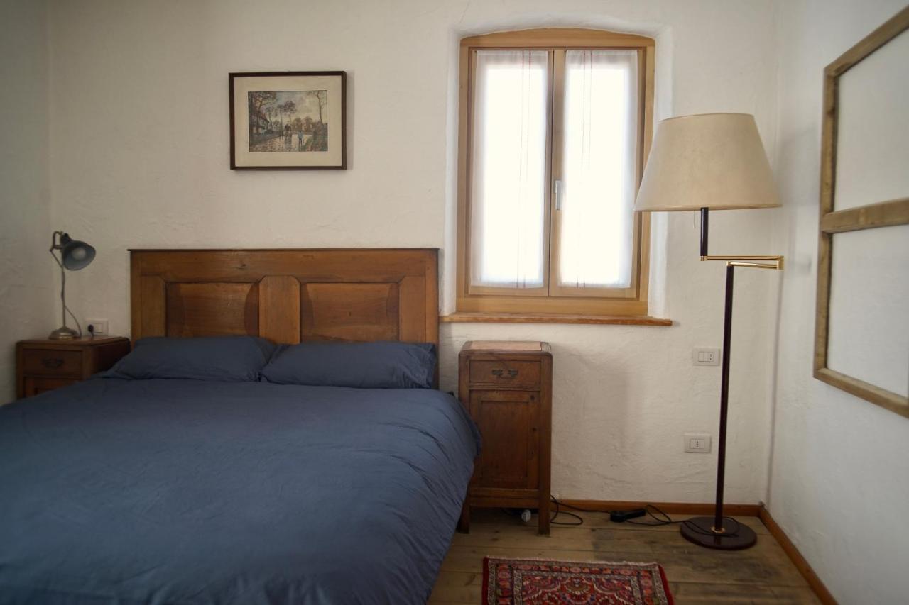La Casa Altrui- Camere E Zona Relax Con Giardino กอเรโด ภายนอก รูปภาพ