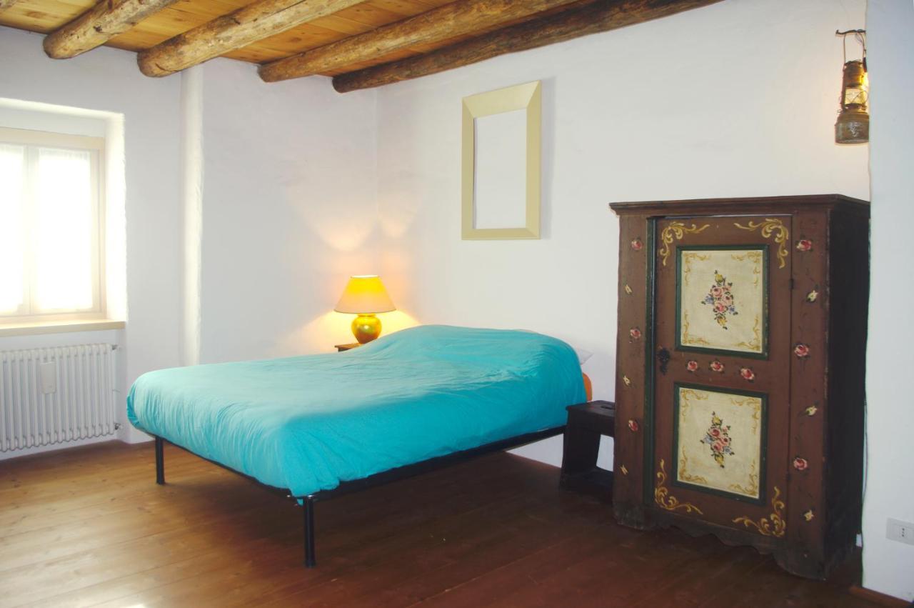 La Casa Altrui- Camere E Zona Relax Con Giardino กอเรโด ภายนอก รูปภาพ