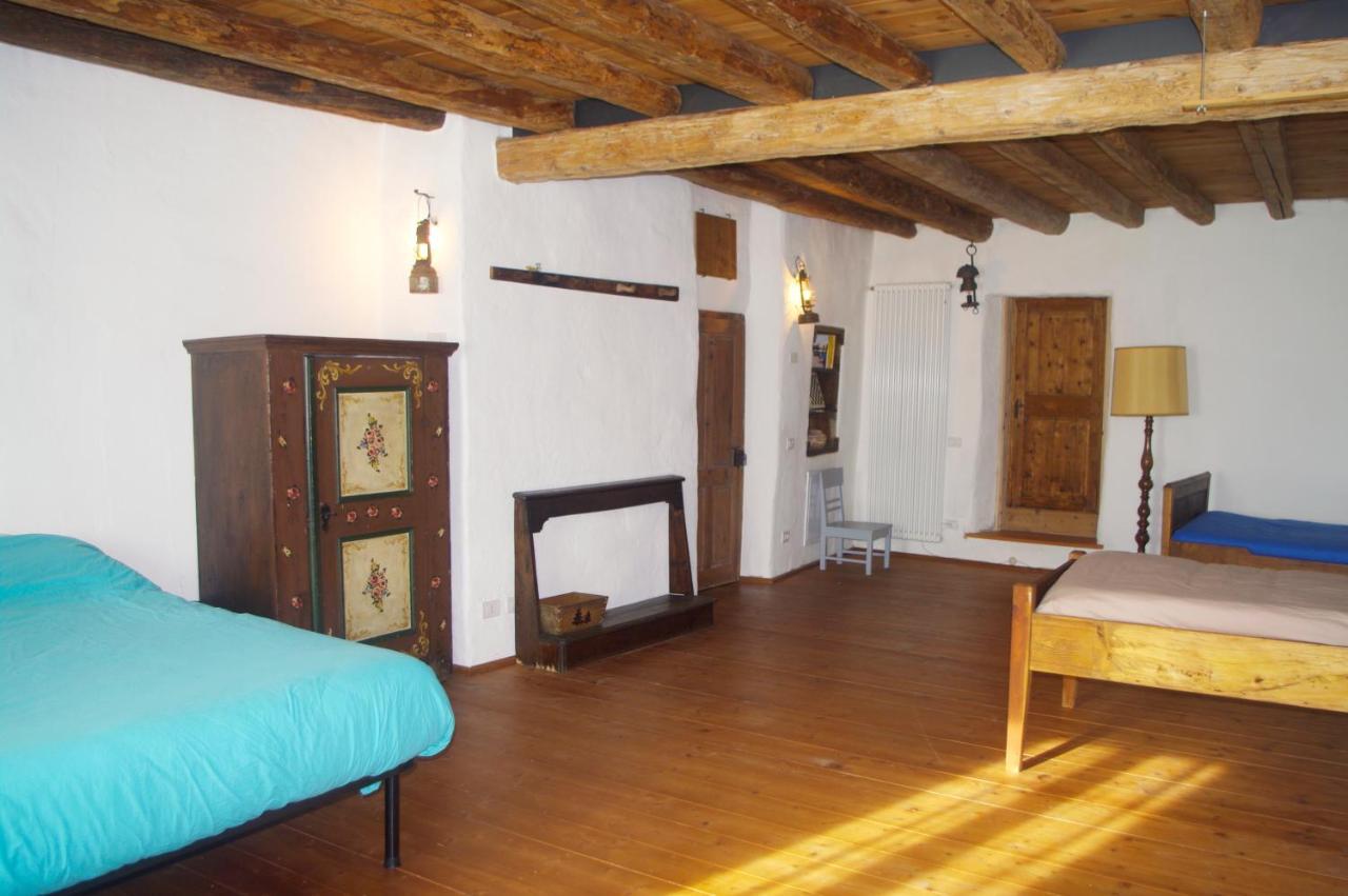 La Casa Altrui- Camere E Zona Relax Con Giardino กอเรโด ภายนอก รูปภาพ